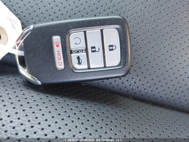 Продажа на аукционе авто 2020 Honda Civic Touring, vin: 2HGFC1F9XLH104087, номер лота: 12663815