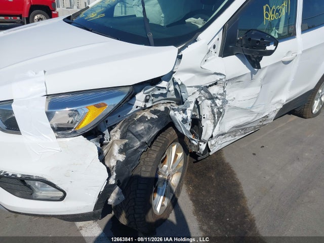 Продаж на аукціоні авто 2018 Ford Escape Se, vin: 1FMCU0GD9JUB87965, номер лоту: 12663841