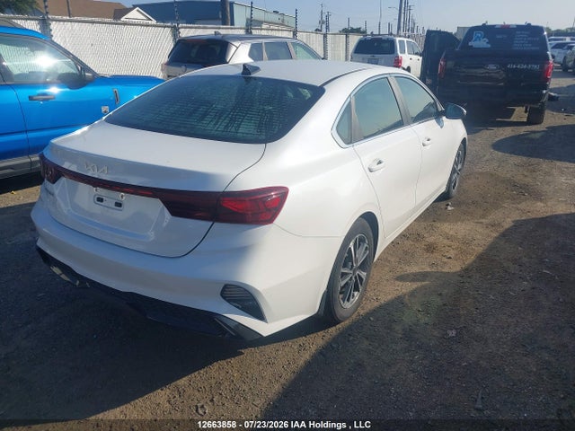 2024 Kia Forte Ex/ex+/ex Premium მანქანა იყიდება აუქციონზე, vin: 3KPF34AD0RE806791, აუქციონის ნომერი: 12663858