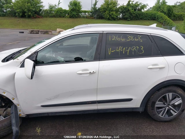 KNDCC3LC3L5444993 KIA Niro