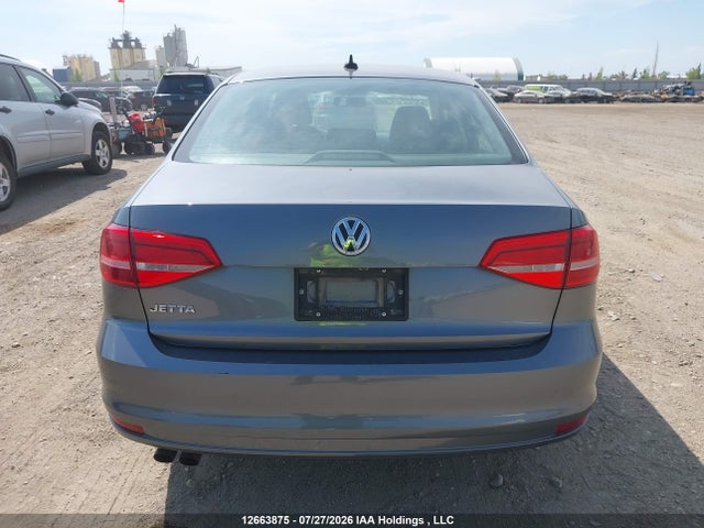 3VW2K7AJXFM344439 Volkswagen JETTA S