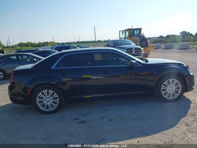 12663889 :رقم المزاد ، 2C3CCARG6JH226720 vin ، 2018 Chrysler 300 Touring مزاد بيع