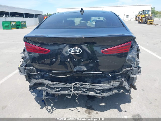 Продаж на аукціоні авто 2019 Hyundai Elantra Preferred, vin: KMHD84LFXKU772482, номер лоту: 12663891