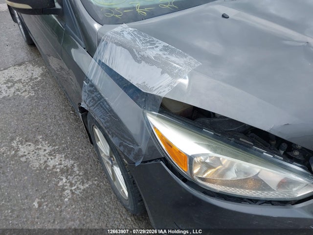 Ford FOCUS SE 2015 1FADP3F22FL320506 Image 21
