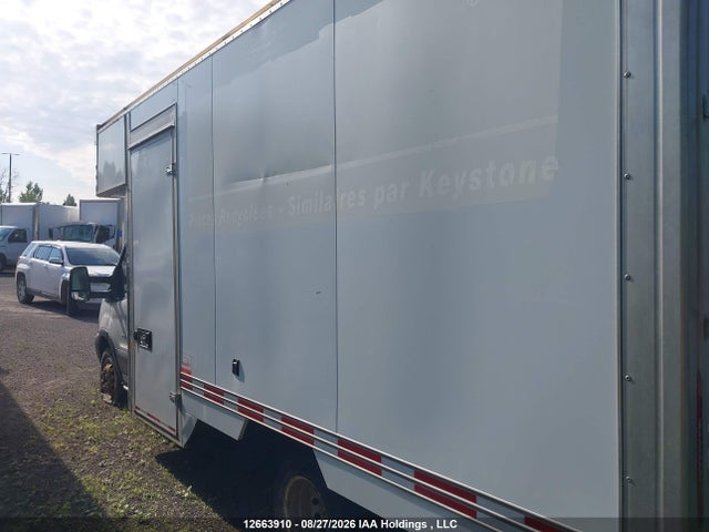Ford Transit 2018 1FDBF8PM4JKA28321 Image 3