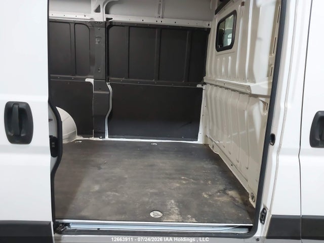 RAM Promaster 2500 2500 High 2025 3C6LRVCG5SE534914 Image 8