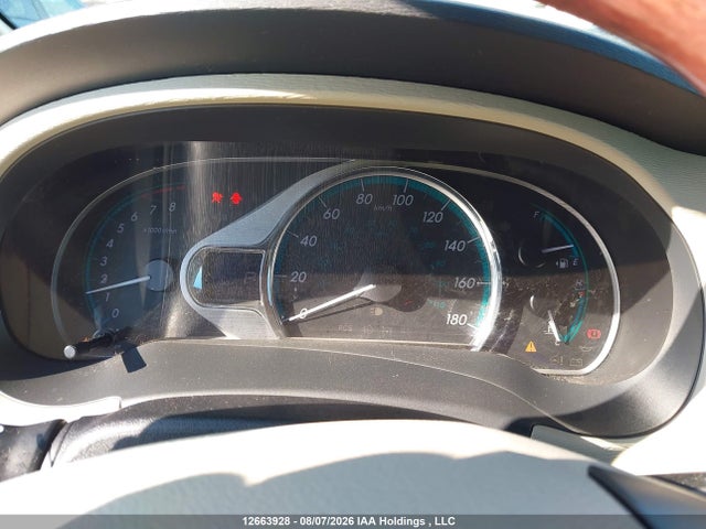 12663928 :رقم المزاد ، 5TDDK3DCXBS017776 vin ، 2011 Toyota Sienna Xle/limited مزاد بيع
