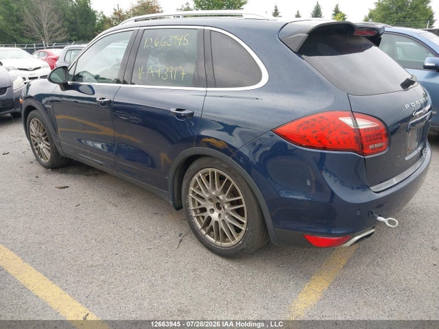 2012 Porsche Cayenne S მანქანა იყიდება აუქციონზე, vin: WP1AE2A26CLA93917, აუქციონის ნომერი: 12663945