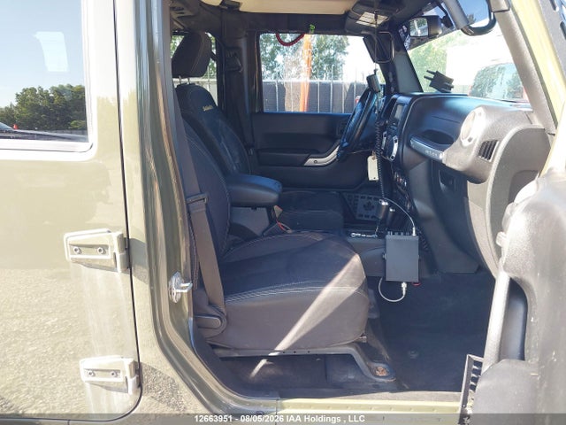 12663951 :رقم المزاد ، 1C4BJWEG8FL542680 vin ، 2015 Jeep Wrangler Unlimited Sahara مزاد بيع