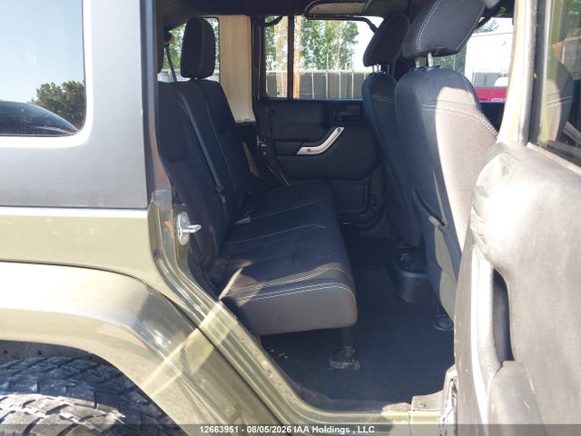 12663951 :رقم المزاد ، 1C4BJWEG8FL542680 vin ، 2015 Jeep Wrangler Unlimited Sahara مزاد بيع