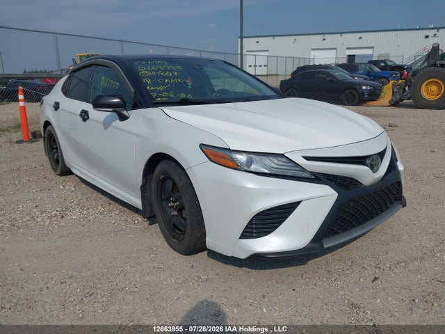 Toyota CAMRY XSE 2018 4T1B61HK8JU108617 главное изображение