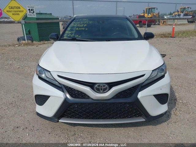 4T1B61HK8JU108617 Toyota CAMRY XSE