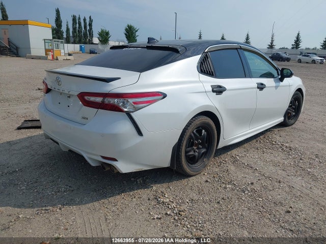 4T1B61HK8JU108617 Toyota CAMRY XSE