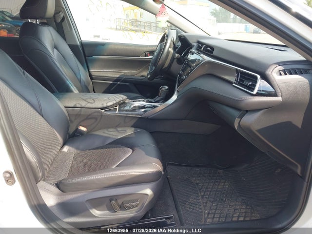 4T1B61HK8JU108617 Toyota CAMRY XSE