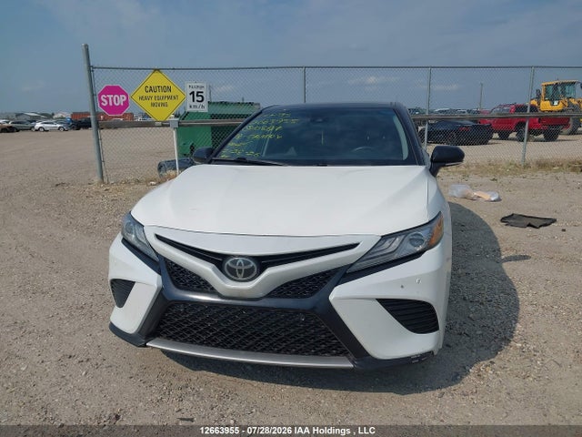 4T1B61HK8JU108617 Toyota CAMRY XSE