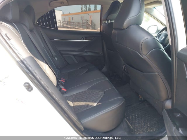 4T1B61HK8JU108617 Toyota CAMRY XSE