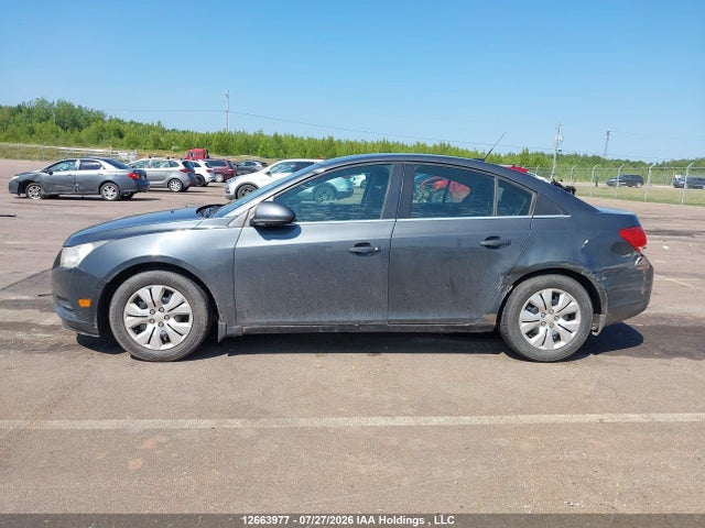 2013 Chevrolet Cruze Lt მანქანა იყიდება აუქციონზე, vin: 1G1PC5SB1D7186476, აუქციონის ნომერი: 12663977