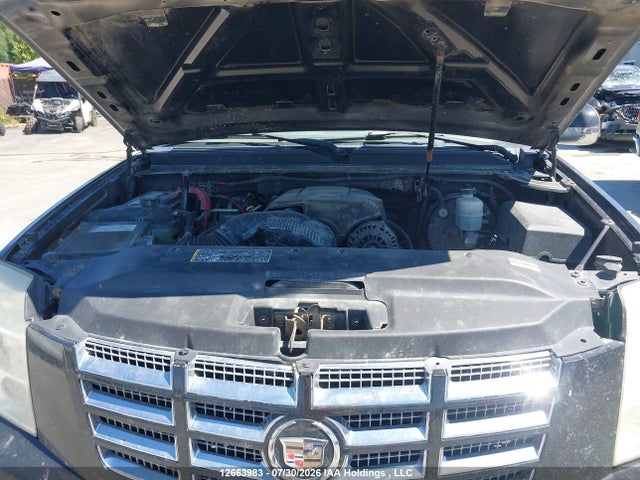 12663983 :رقم المزاد ، 1GYFK63838R158407 vin ، 2008 Cadillac Escalade Standard مزاد بيع