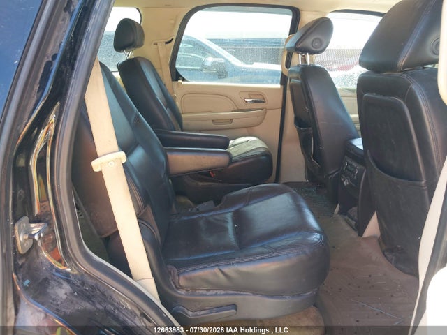 12663983 :رقم المزاد ، 1GYFK63838R158407 vin ، 2008 Cadillac Escalade Standard مزاد بيع