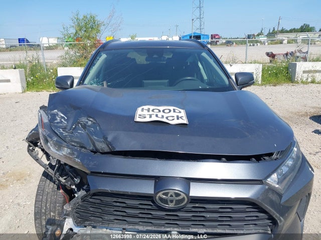 2T3B1RFV7LC086230 Toyota RAV4 LE