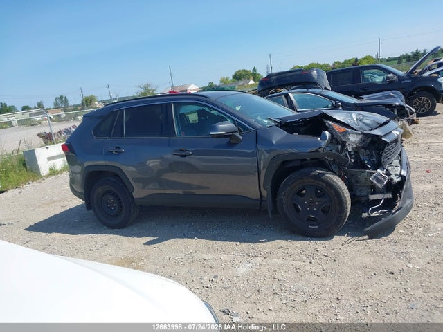 2T3B1RFV7LC086230 Toyota RAV4 LE