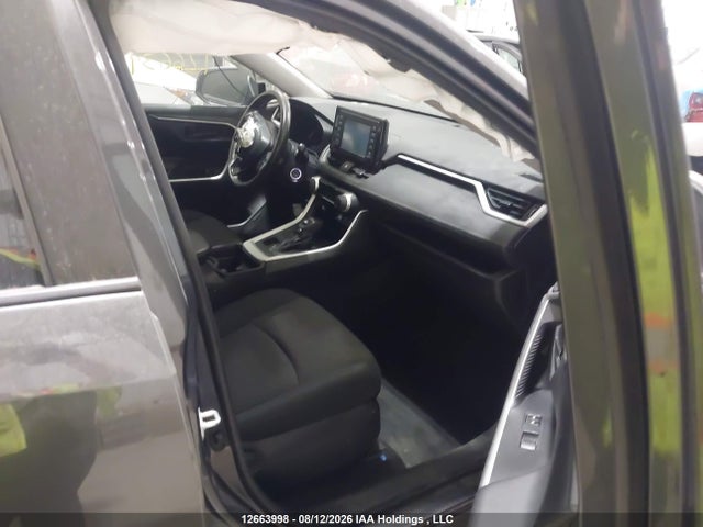 2T3B1RFV7LC086230 Toyota RAV4 LE