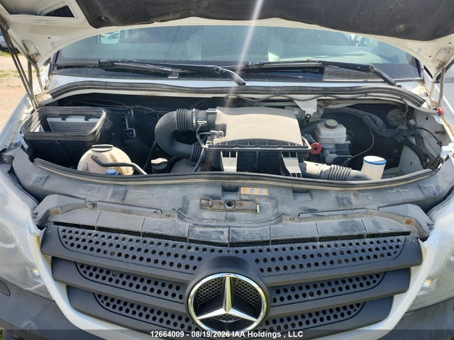 WD3BE8CC7E5854048 Mercedes-Benz Sprinter 2500 High Roof V6