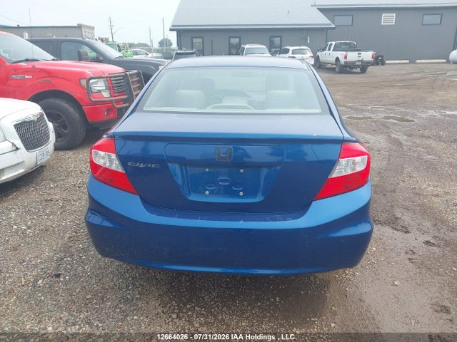 Продажа на аукционе авто 2012 Honda Civic Lx, vin: 2HGFB2E49CH000365, номер лота: 12664026