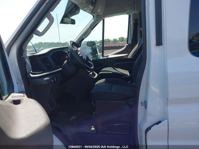 1FBAX9C84NKA51278 Ford Transit-350 Passenger Xlt