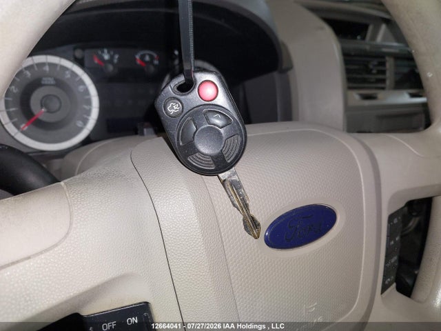 Продажа на аукционе авто 2011 Ford Escape Xlt Automatic, vin: 1FMCU0DG2BKB68198, номер лота: 12664041