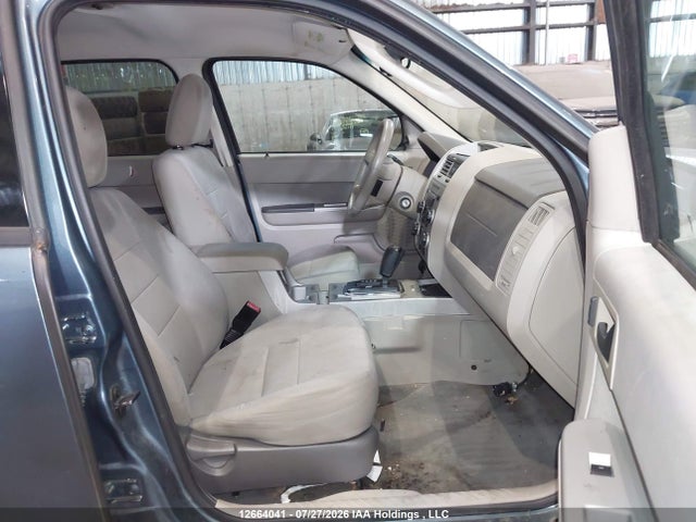 Продажа на аукционе авто 2011 Ford Escape Xlt Automatic, vin: 1FMCU0DG2BKB68198, номер лота: 12664041