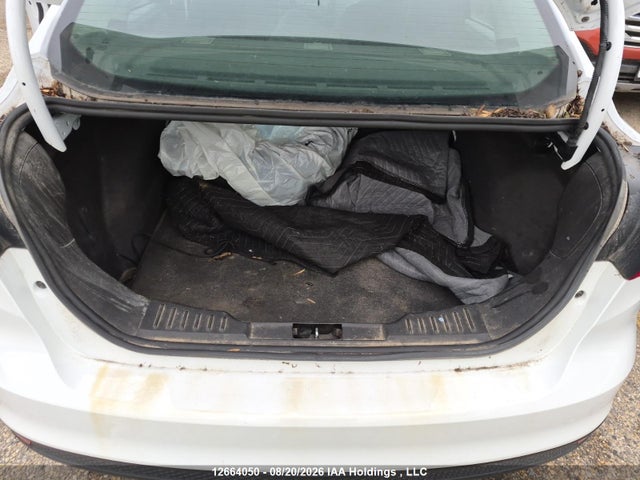 1FADP3F2XHL321096 Ford FOCUS SE