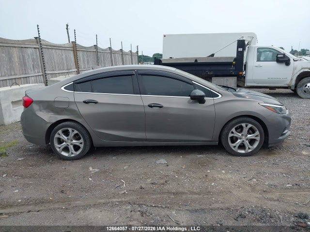 Aukcja sprzedaży 2018 Chevrolet Cruze Premier Auto, vin: 1G1BF5SM3J7158418, numer aukcji: 12664057