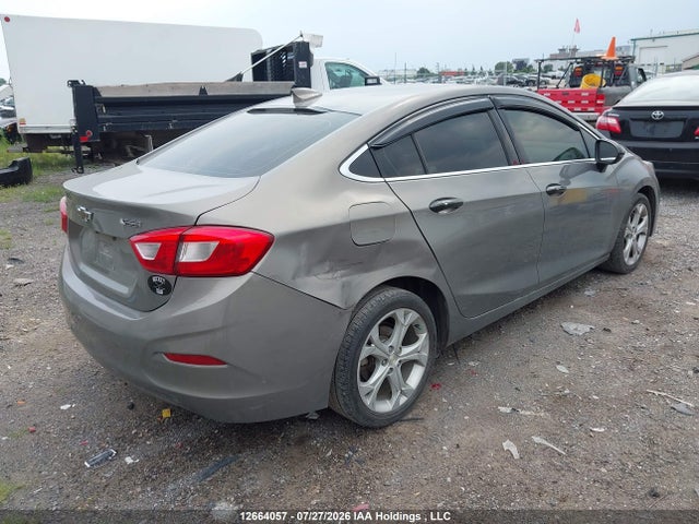 Aukcja sprzedaży 2018 Chevrolet Cruze Premier Auto, vin: 1G1BF5SM3J7158418, numer aukcji: 12664057
