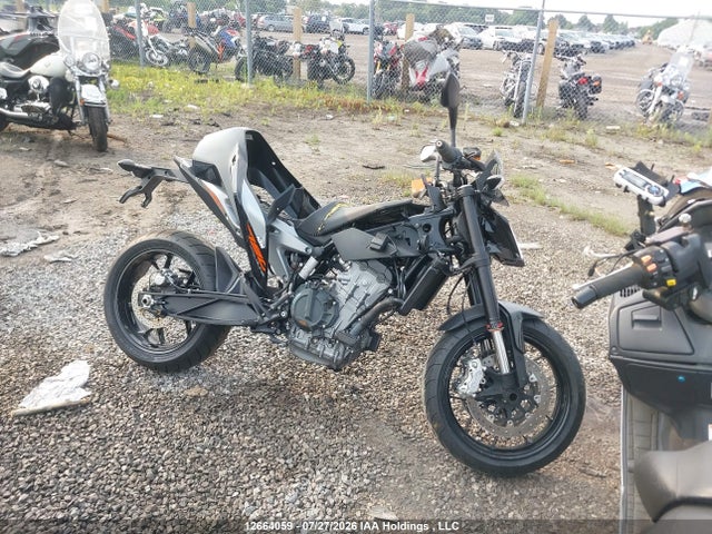 2019 VBKTU6402KM737841 main image