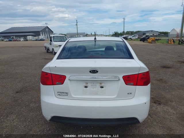 Продаж на аукціоні авто 2011 Kia Forte 2.0l Ex, vin: KNAFU4A29B5453025, номер лоту: 12664064
