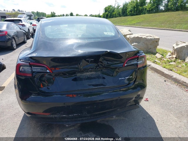 Auction sale of the 2022 Tesla Model 3, vin: 5YJ3E1EB2NF277692, lot number: 12664068