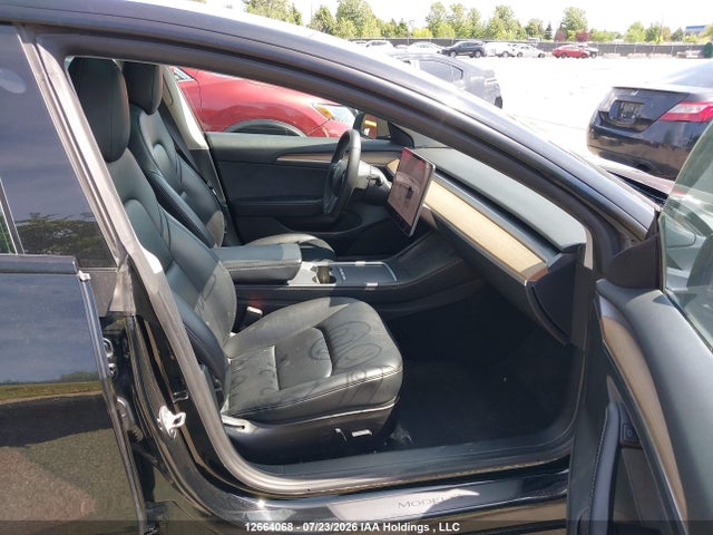 Auction sale of the 2022 Tesla Model 3, vin: 5YJ3E1EB2NF277692, lot number: 12664068