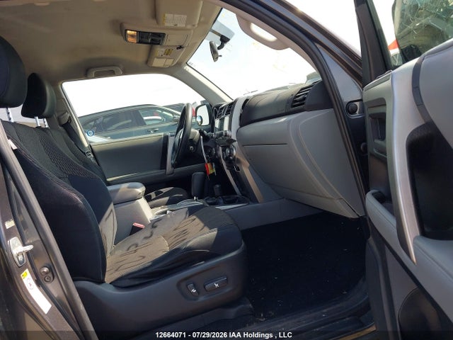 Продажа на аукционе авто 2012 Toyota 4runner Sr5 V6, vin: JTEBU5JR5C5077229, номер лота: 12664071