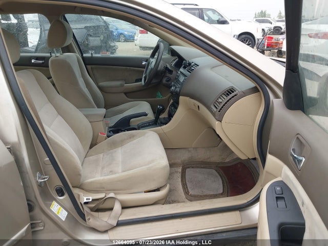 12664095 :رقم المزاد ، 1HGCM56463A808684 vin ، 2003 Honda Accord Sdn مزاد بيع