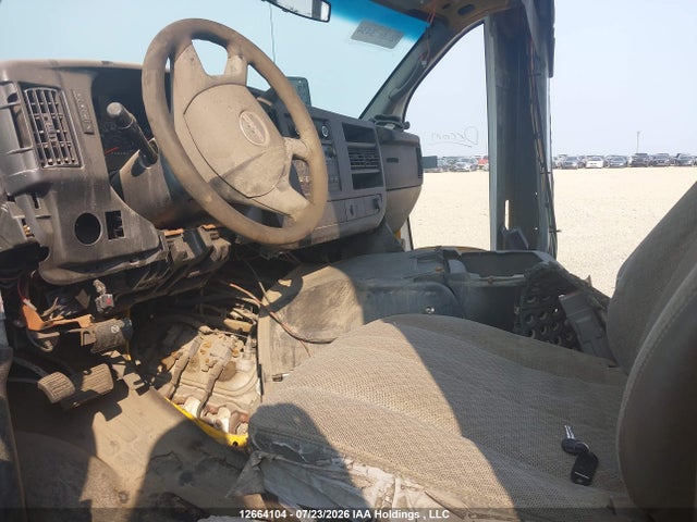 12664104 :رقم المزاد ، 1GD373BG2C1105119 vin ، 2012 Gmc Savana Cutaway G3500 مزاد بيع