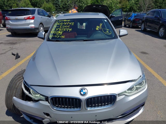 2017 Bmw 320i Xdrive მანქანა იყიდება აუქციონზე, vin: WBA8E5G5XHNU42394, აუქციონის ნომერი: 12664143
