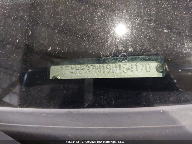 12664173 :رقم المزاد ، 1FAHP37N19W154170 vin ، 2009 Ford Focus Sel مزاد بيع