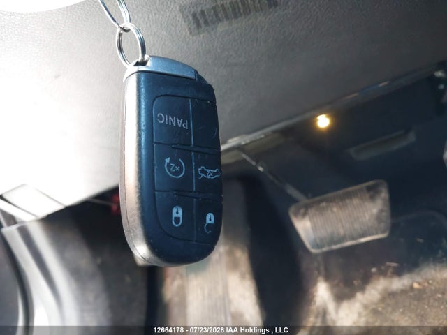 12664178 :رقم المزاد ، 2C3CCABG9EH305668 vin ، 2014 Chrysler 300 S مزاد بيع