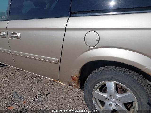 2006 Dodge Grand Caravan Sxt მანქანა იყიდება აუქციონზე, vin: 2D4GP44L56R748976, აუქციონის ნომერი: 12664179