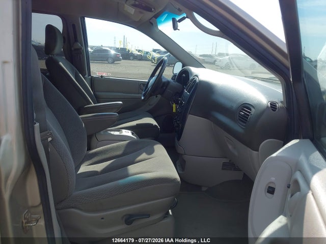 2006 Dodge Grand Caravan Sxt მანქანა იყიდება აუქციონზე, vin: 2D4GP44L56R748976, აუქციონის ნომერი: 12664179