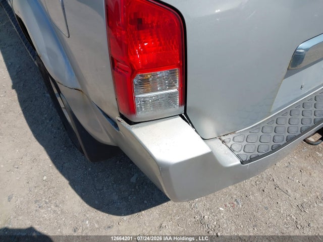 12664201 :رقم المزاد ، 5N1AR18W47C630620 vin ، 2007 Nissan Pathfinder Le/se/xe مزاد بيع