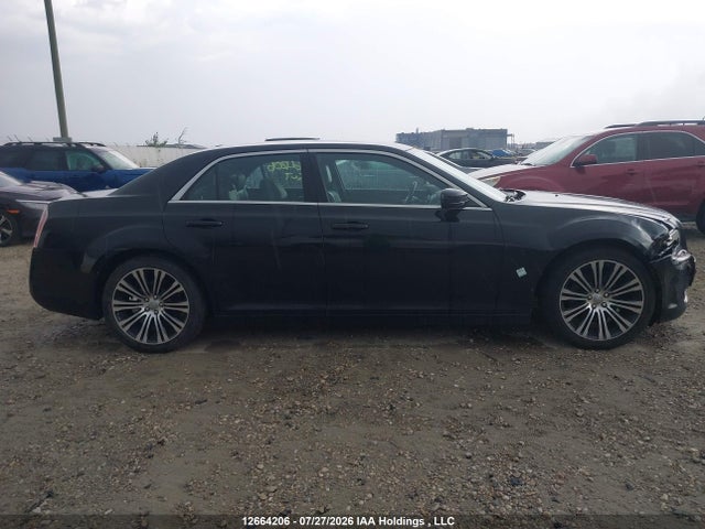 2013 Chrysler 300 S მანქანა იყიდება აუქციონზე, vin: 2C3CCABG6DH668914, აუქციონის ნომერი: 12664206