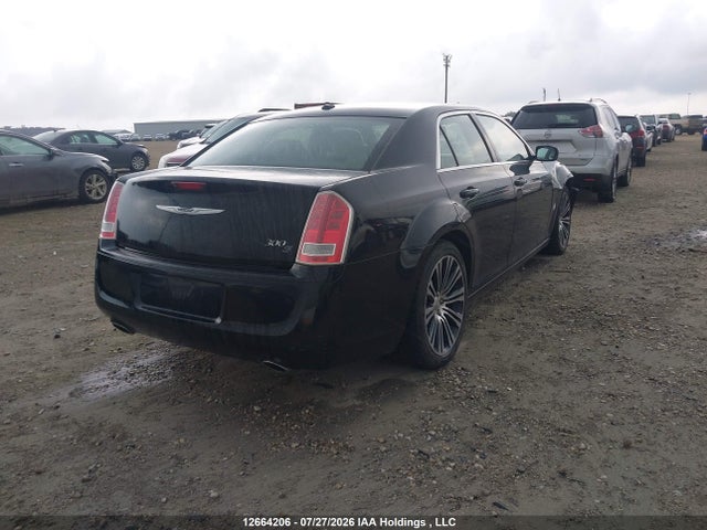 2013 Chrysler 300 S მანქანა იყიდება აუქციონზე, vin: 2C3CCABG6DH668914, აუქციონის ნომერი: 12664206