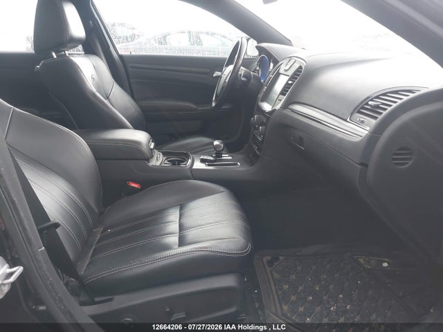 2013 Chrysler 300 S მანქანა იყიდება აუქციონზე, vin: 2C3CCABG6DH668914, აუქციონის ნომერი: 12664206